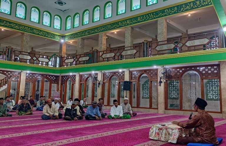 Ngaji Bareng dan Indahnya Buka Puasa Bersama di Masjid Jami’ Fathul Huda